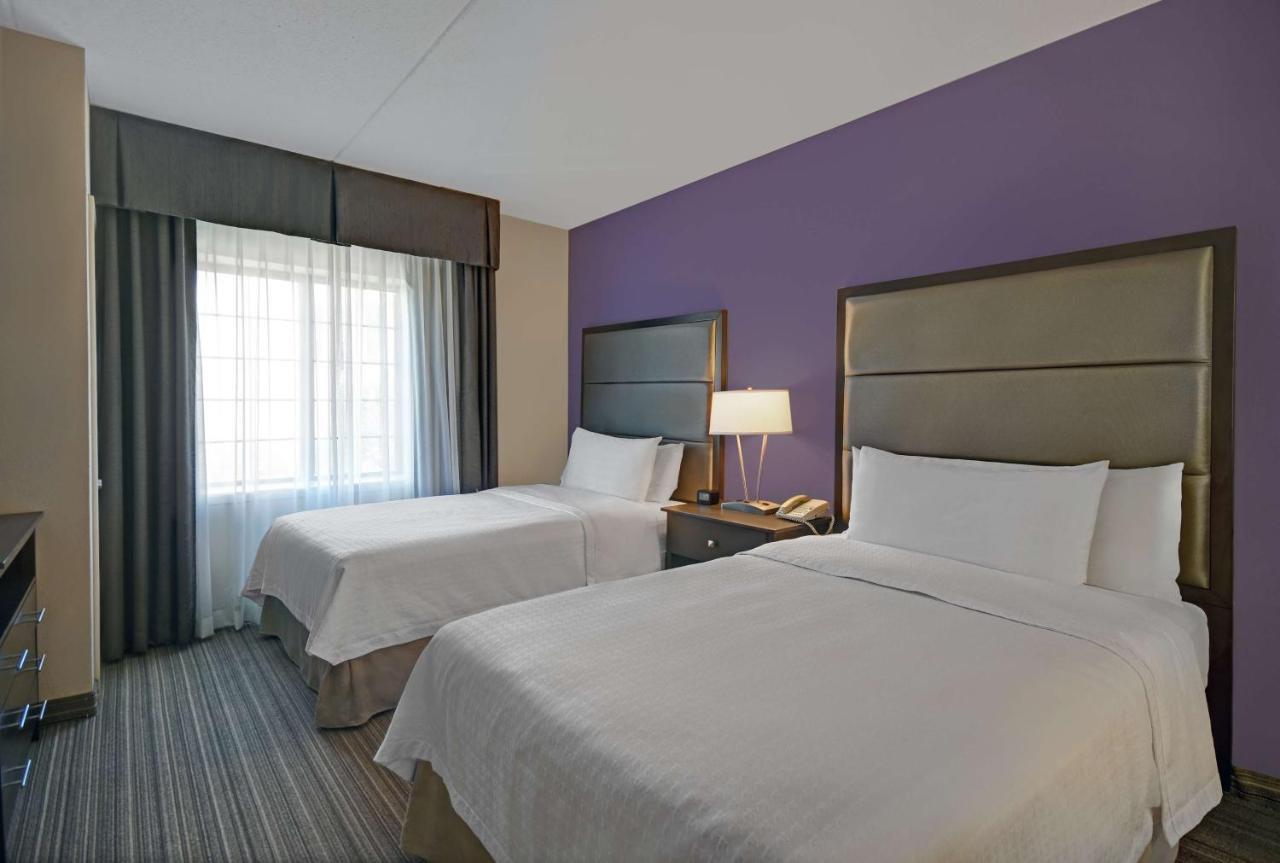 Homewood Suites By Hilton Eatontown Exterior photo
