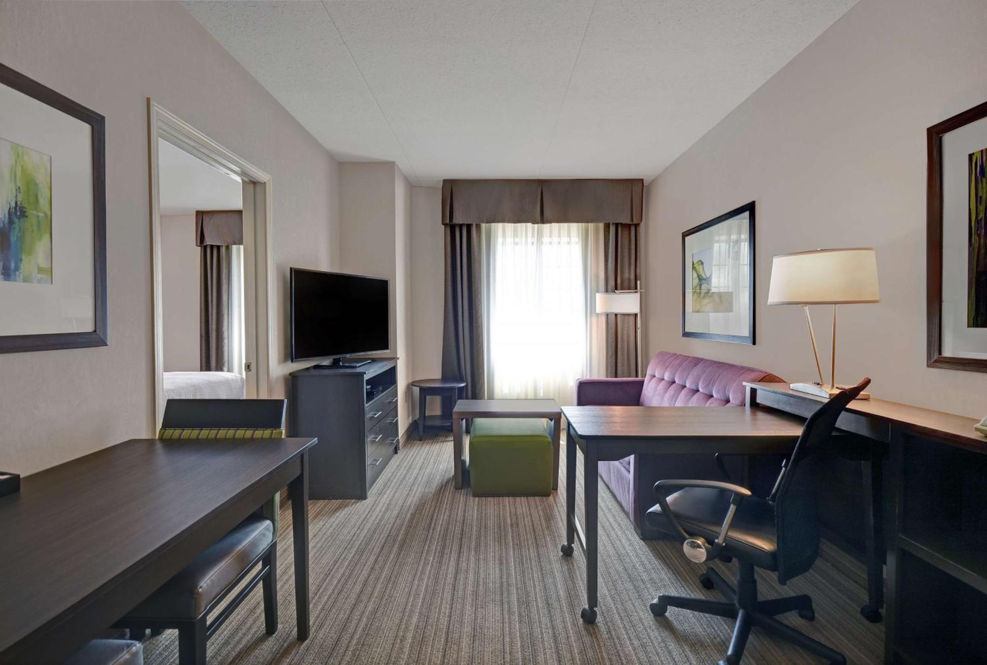 Homewood Suites By Hilton Eatontown Exterior photo