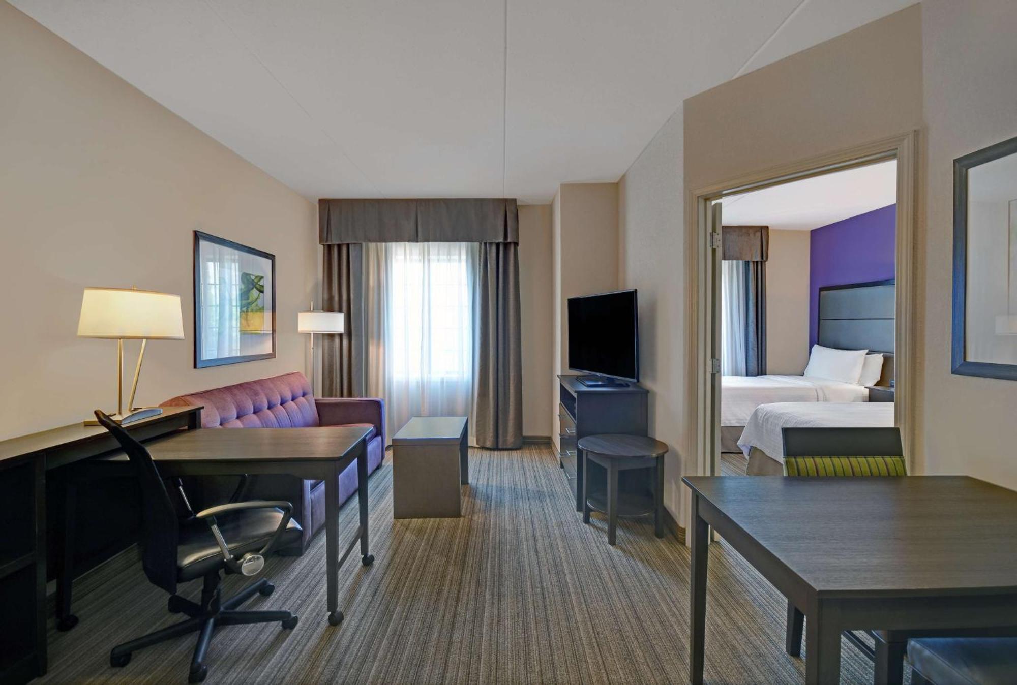 Homewood Suites By Hilton Eatontown Exterior photo
