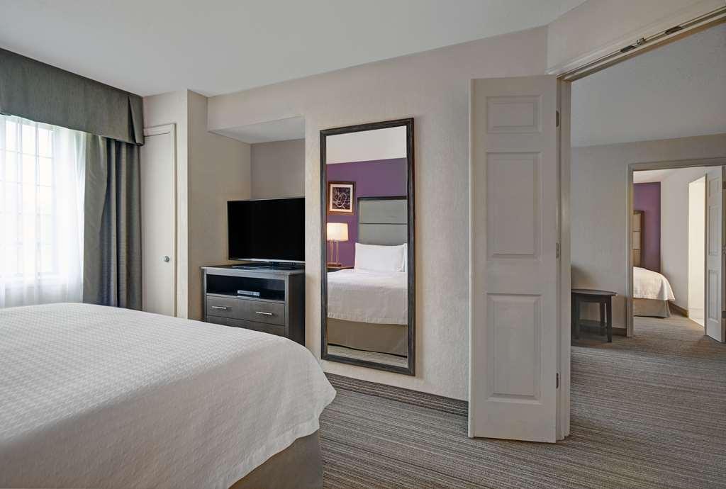 Homewood Suites By Hilton Eatontown Room photo